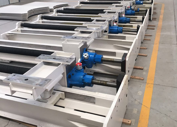 絲桿升降機(jī)案例